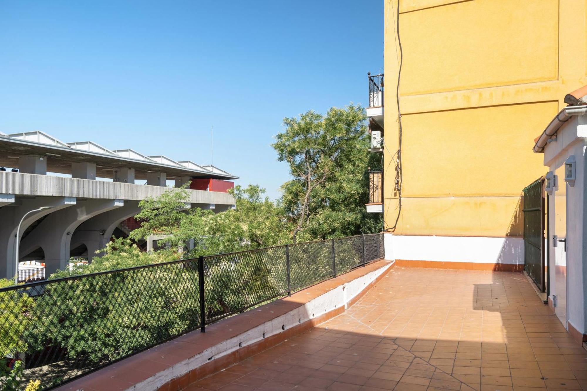 Apartamentos En La Avda De La Albufera Alquiler Temporal Madrid Exterior foto